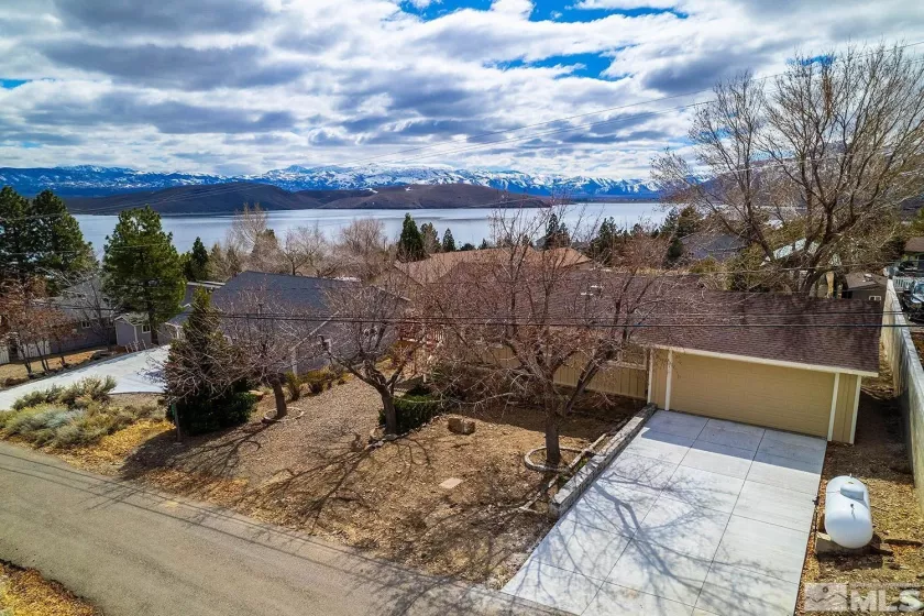 3463 Topaz Ln, Gardnerville, Nevada 89410, 2 Bedrooms Bedrooms, ,1 BathroomBathrooms,Residential,For Sale,Topaz Ln,240002835