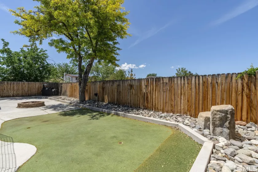 625 Rancho Via Drive, Sparks, Nevada 89434, 3 Bedrooms Bedrooms, ,2 BathroomsBathrooms,Residential,For Sale,Rancho Via Drive,240006535