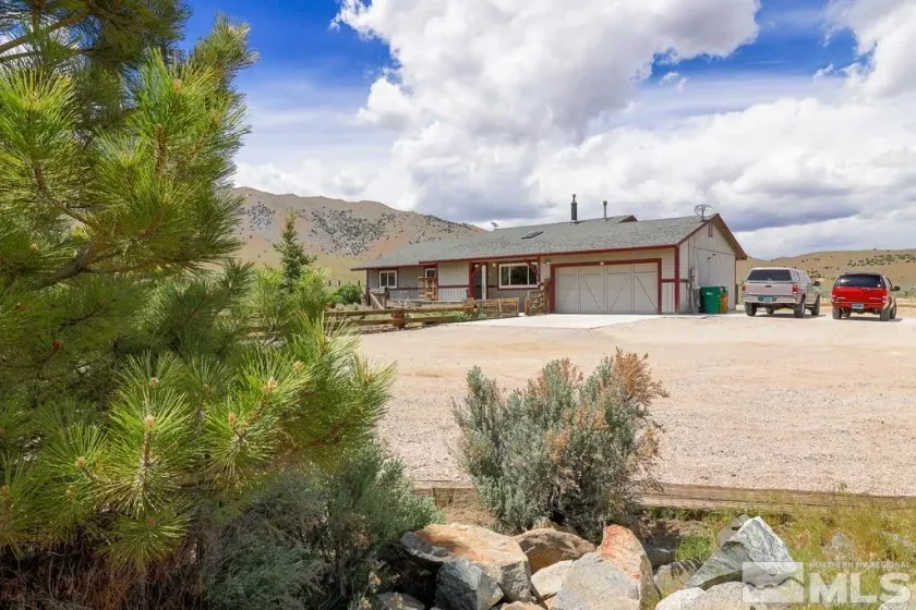 1214 Serpentine Rd, Reno, Nevada 89506, 3 Bedrooms Bedrooms, ,2 BathroomsBathrooms,Residential,For Sale,Serpentine Rd,240006491