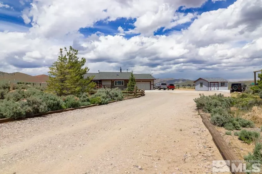 1214 Serpentine Rd, Reno, Nevada 89506, 3 Bedrooms Bedrooms, ,2 BathroomsBathrooms,Residential,For Sale,Serpentine Rd,240006491