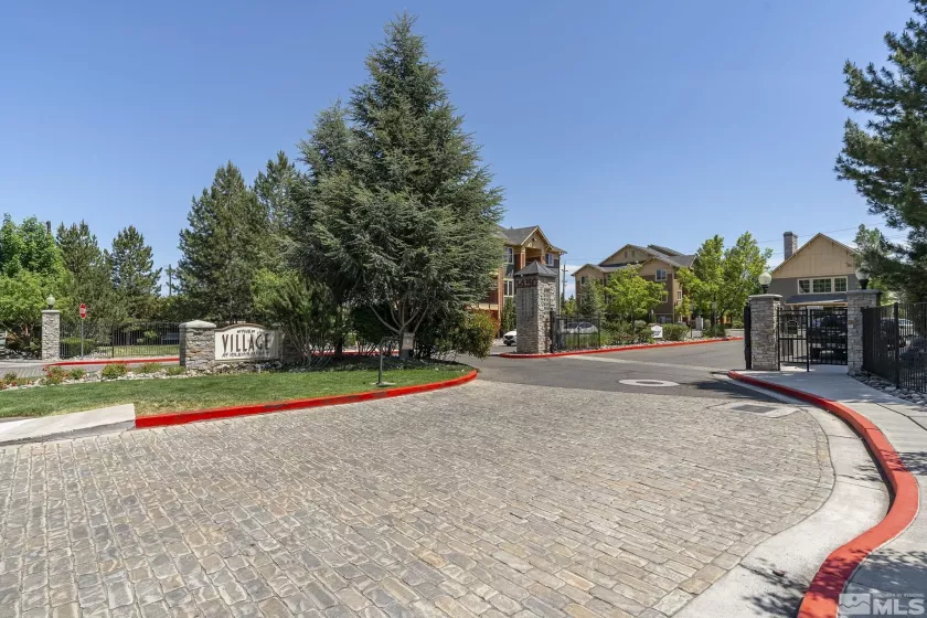 1450 Idlewild Dr, Reno, Nevada 89509, 2 Bedrooms Bedrooms, ,2 BathroomsBathrooms,Residential,For Sale,Idlewild Dr,240006544