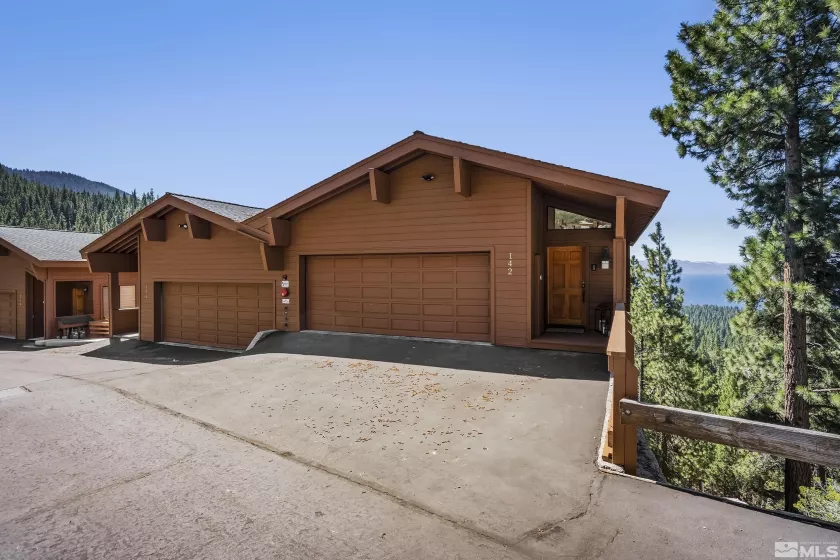 400 Fairview Blvd., Incline Village, Nevada 89451, 4 Bedrooms Bedrooms, ,3 BathroomsBathrooms,Residential,For Sale,Fairview Blvd.,230010367