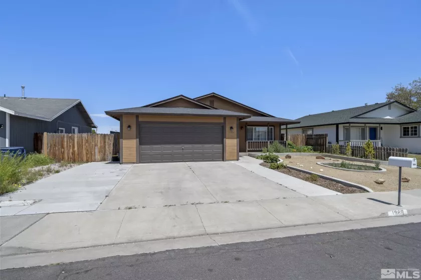 1986 Albert, Fallon, Nevada 89406, 4 Bedrooms Bedrooms, ,2 BathroomsBathrooms,Residential,For Sale,Albert,240005586