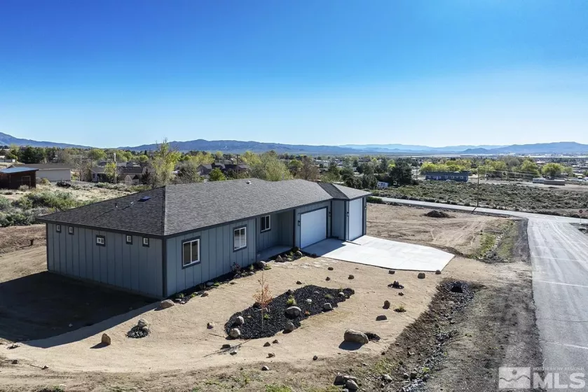 10505 Red Rock Rd, Reno, Nevada 89508, 4 Bedrooms Bedrooms, ,2 BathroomsBathrooms,Residential,For Sale,Red Rock Rd,240005539