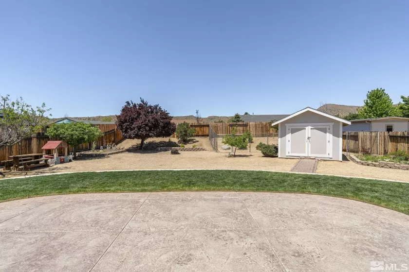 2331 Soar Dr, Sparks, Nevada 89441, 4 Bedrooms Bedrooms, ,3 BathroomsBathrooms,Residential,For Sale,Soar Dr,240005887