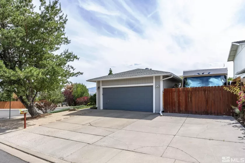 3015 Achilles Dr, Reno, Nevada 89512, 3 Bedrooms Bedrooms, ,2 BathroomsBathrooms,Residential,For Sale,Achilles Dr,240007724