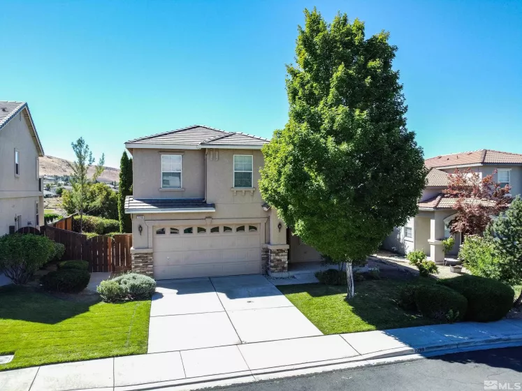 2299 Signa Dr, Sparks, Nevada 89434, 3 Bedrooms Bedrooms, ,2 BathroomsBathrooms,Residential,For Sale,Signa Dr,240007755