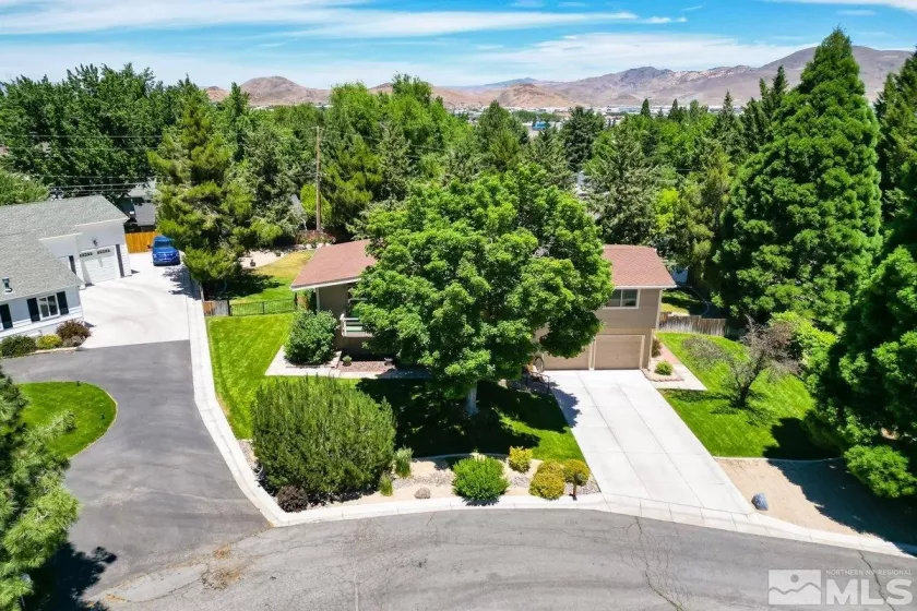 12060 Mahogany Circle, Reno, Nevada 89511, 3 Bedrooms Bedrooms, ,3 BathroomsBathrooms,Residential,For Sale,Mahogany Circle,240007753