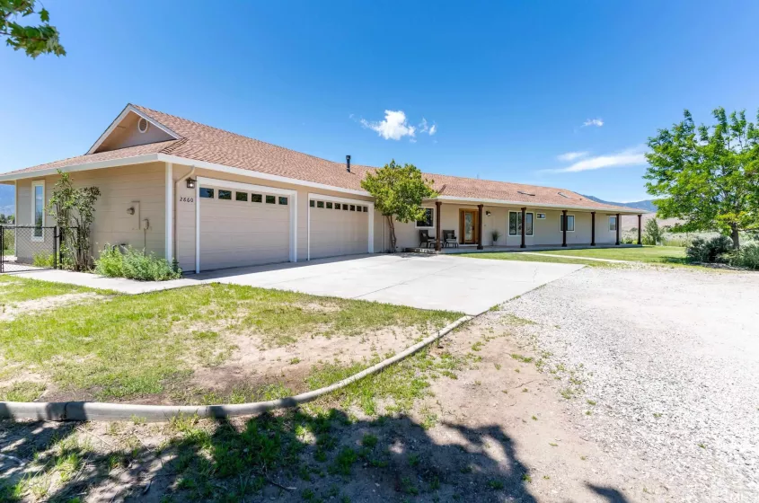 2860 Heybourne, Minden, Nevada 89423, 4 Bedrooms Bedrooms, ,3 BathroomsBathrooms,Residential,For Sale,Heybourne,240007613