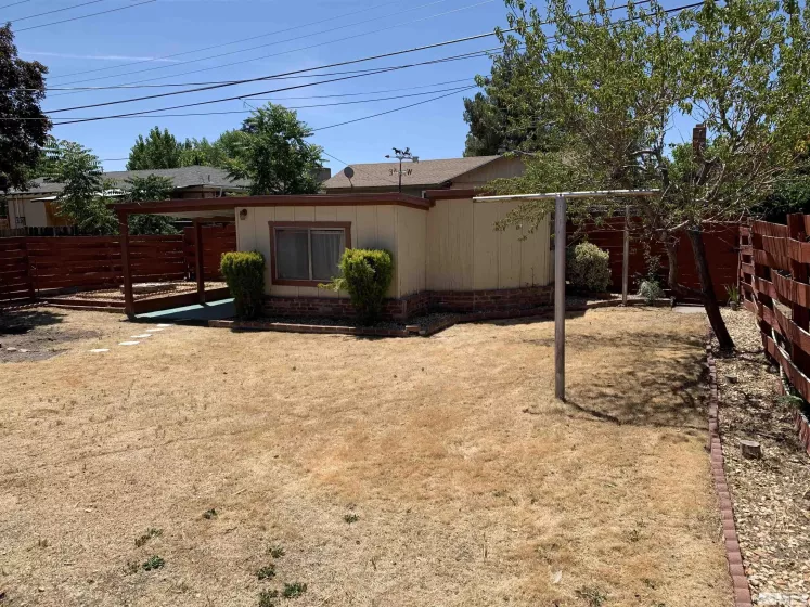 1642 Stewart St, Reno, Nevada 89502, 2 Bedrooms Bedrooms, ,1 BathroomBathrooms,Residential,For Sale,Stewart St,240007664