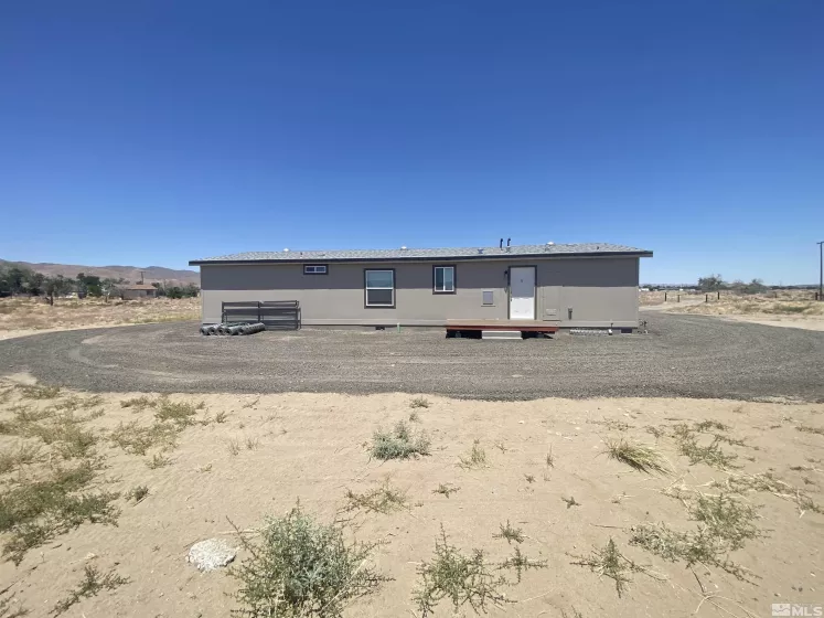 1715 10th, Silver Springs, Nevada 89429, 3 Bedrooms Bedrooms, ,2 BathroomsBathrooms,Residential,For Sale,10th,240000729