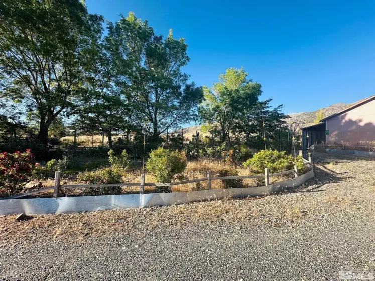 11530 Beaumont Trl, Lovelock, Nevada 89419, 3 Bedrooms Bedrooms, ,2 BathroomsBathrooms,Residential,For Sale,Beaumont Trl,240007932