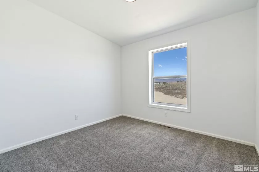 7570 Remington Rd, Silver Springs, Nevada 89429, 3 Bedrooms Bedrooms, ,2 BathroomsBathrooms,Residential,For Sale,Remington Rd,240008123