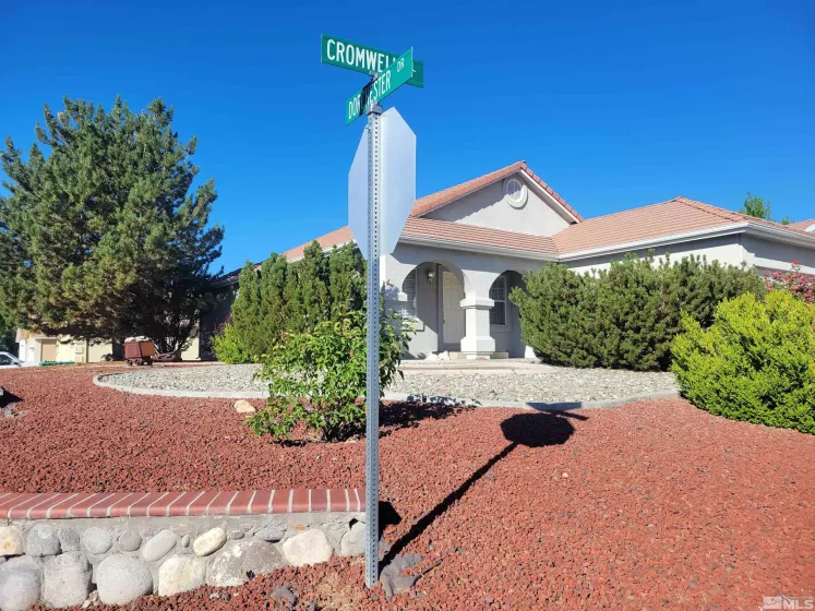 Sparks, Nevada 89436, 3 Bedrooms Bedrooms, ,2 BathroomsBathrooms,Residential,For Sale,240008195