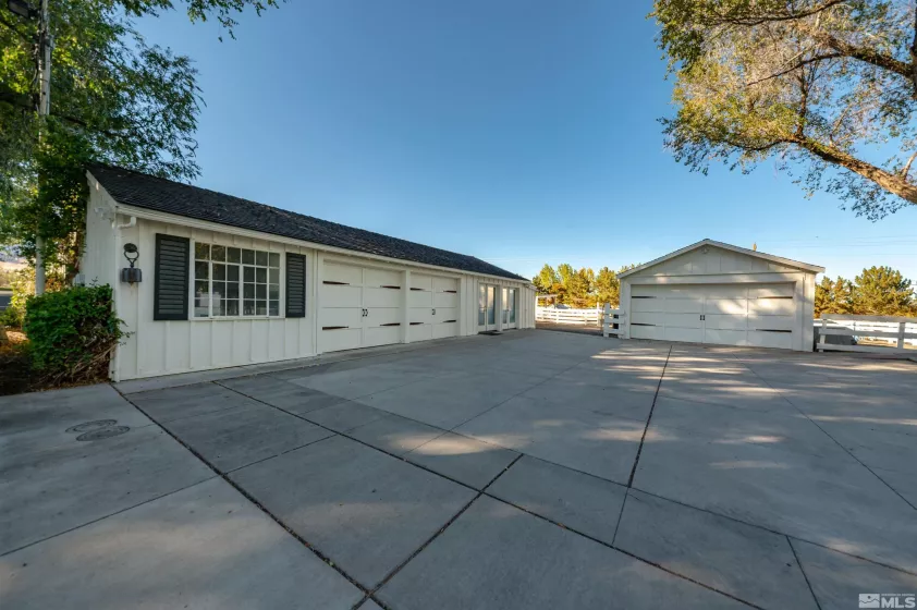 9435 Timothy Dr., Reno, Nevada 89511, 5 Bedrooms Bedrooms, ,5 BathroomsBathrooms,Residential,For Sale,Timothy Dr.,230008163