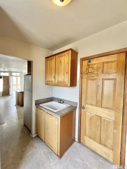 390 Lemaire Rd., Battle Mountain, Nevada 89820, 3 Bedrooms Bedrooms, ,2 BathroomsBathrooms,Residential,For Sale,Lemaire Rd.,240008211