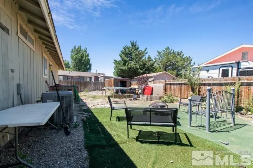 605 Whitacre Street, Yerington, Nevada 89447, 3 Bedrooms Bedrooms, ,2 BathroomsBathrooms,Residential,For Sale,Whitacre Street,240008224