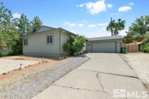 570 Keats Cir, Reno, Nevada 89506, 3 Bedrooms Bedrooms, ,2 BathroomsBathrooms,Residential,For Sale,Keats Cir,240008143