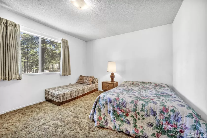 2694 Springwood Drive, South Lake Tahoe, California 96150, 3 Bedrooms Bedrooms, ,2 BathroomsBathrooms,Residential,For Sale,Springwood Drive,240008237