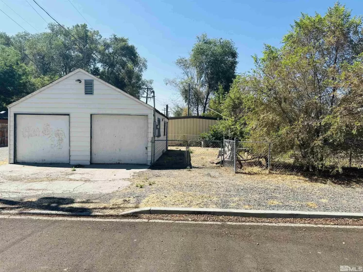 1590 Franklin Ave, Lovelock, Nevada 89419, 2 Bedrooms Bedrooms, ,2 BathroomsBathrooms,Residential,For Sale,Franklin Ave,240008272