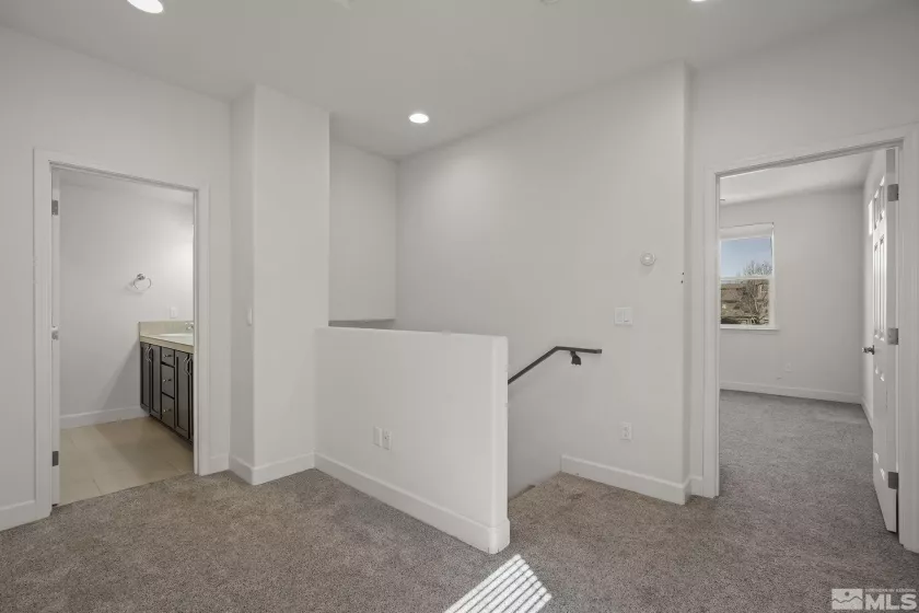 978 Floral Ridge Way, Sparks, Nevada 89436, 3 Bedrooms Bedrooms, ,2 BathroomsBathrooms,Residential,For Sale,Floral Ridge Way,240004481