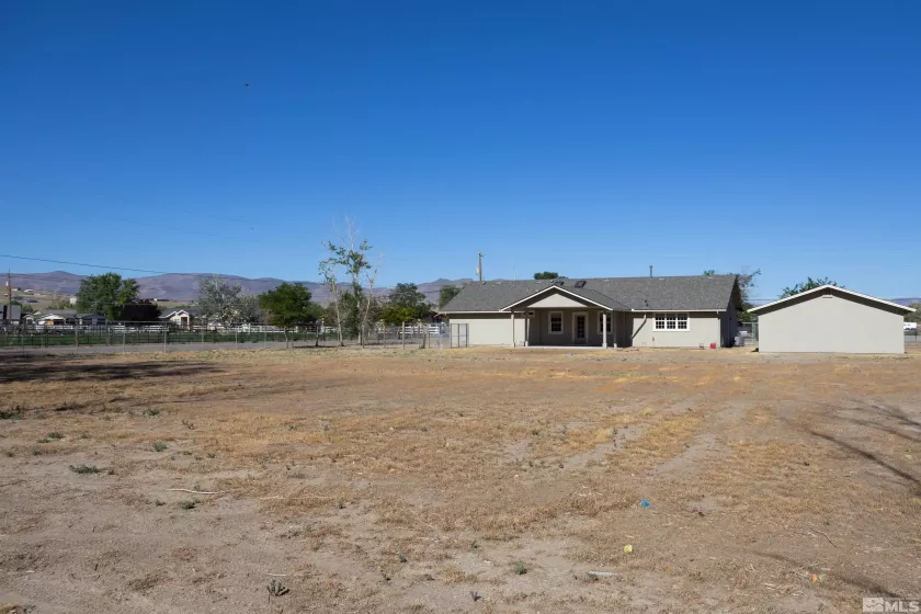 1015 Jennys Ln, Fernley, Nevada 89408, 4 Bedrooms Bedrooms, ,2 BathroomsBathrooms,Residential,For Sale,Jennys Ln,240008437