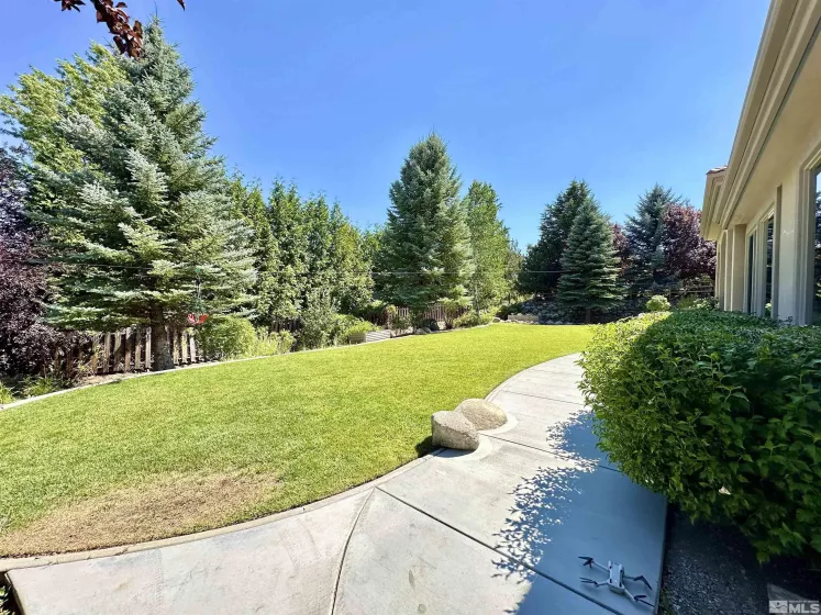 12735 Buckthorn Ln, Reno, Nevada 89511, 4 Bedrooms Bedrooms, ,4 BathroomsBathrooms,Residential,For Sale,Buckthorn Ln,240008851