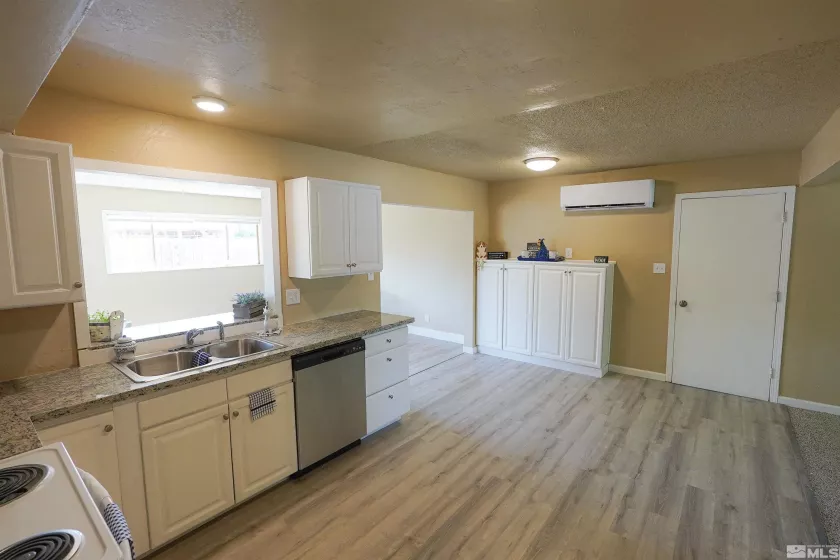 1090 Monitor, Reno, Nevada 89512, 4 Bedrooms Bedrooms, ,2 BathroomsBathrooms,Residential,For Sale,Monitor,240008918