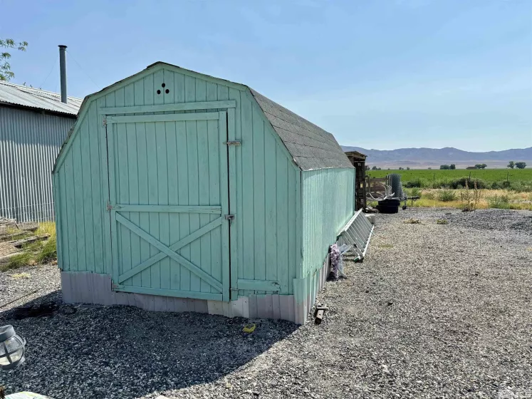 660 S Meridian Rd, Lovelock, Nevada 89419, 2 Bedrooms Bedrooms, ,2 BathroomsBathrooms,Residential,For Sale,S Meridian Rd,240009095