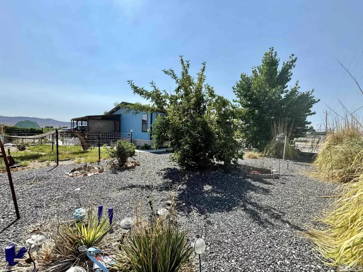 660 S Meridian Rd, Lovelock, Nevada 89419, 2 Bedrooms Bedrooms, ,2 BathroomsBathrooms,Residential,For Sale,S Meridian Rd,240009095