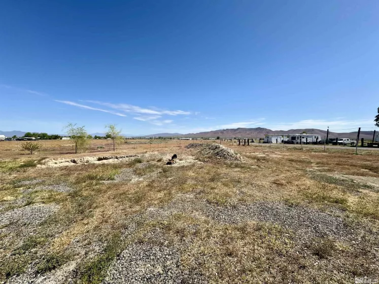 510 Sibbald Ave, Golconda, Nevada 89414, 3 Bedrooms Bedrooms, ,2 BathroomsBathrooms,Residential,For Sale,Sibbald Ave,240009049