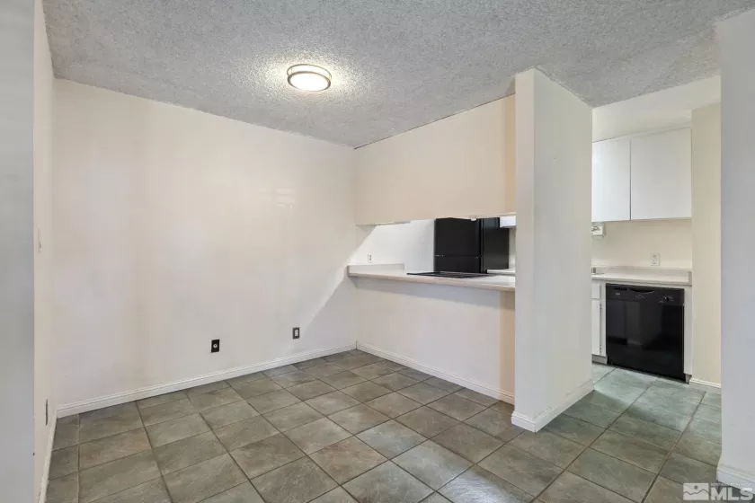 2450 Lymbery #105, Reno, Nevada 89509, 2 Bedrooms Bedrooms, ,1 BathroomBathrooms,Residential,For Sale,Lymbery #105,240009413