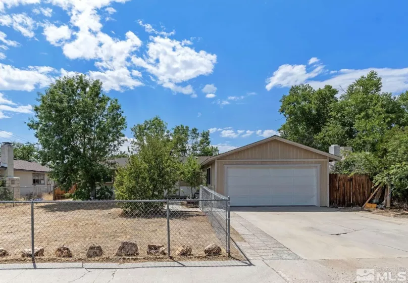 3736 Woodside Dr, Carson City, Nevada 89701, 3 Bedrooms Bedrooms, ,2 BathroomsBathrooms,Residential,For Sale,Woodside Dr,240009425