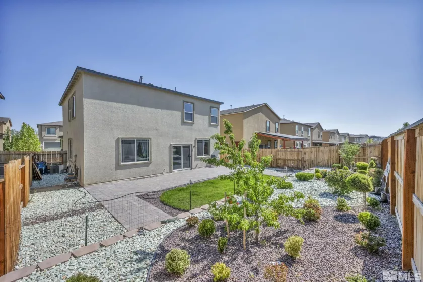 9746 Pelican Pointe Drive, Reno, Nevada 89506, 3 Bedrooms Bedrooms, ,2 BathroomsBathrooms,Residential,For Sale,Pelican Pointe Drive,240009455