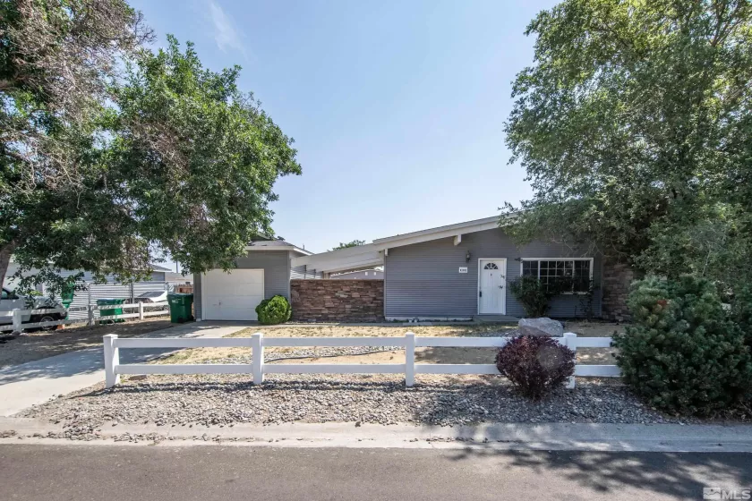 12082 Andes St, Reno, Nevada 89506, 2 Bedrooms Bedrooms, ,1 BathroomBathrooms,Residential,For Sale,Andes St,240009460