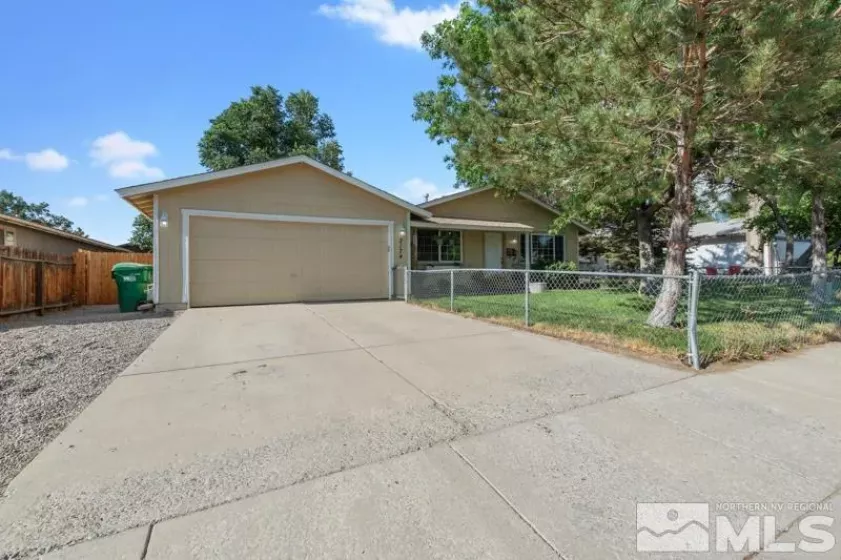 3174 Shriver Dr, Carson City, Nevada 89701, 3 Bedrooms Bedrooms, ,2 BathroomsBathrooms,Residential,For Sale,Shriver Dr,240009497