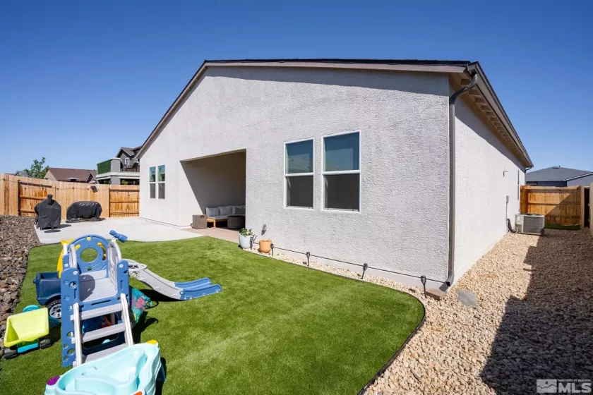 2191 Wyaconda Dr, Sparks, Nevada 89436, 3 Bedrooms Bedrooms, ,2 BathroomsBathrooms,Residential,For Sale,Wyaconda Dr,240007359