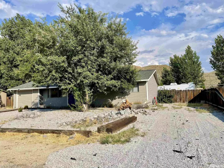 9150 Fremont Way, Reno, Nevada 89506, 3 Bedrooms Bedrooms, ,1 BathroomBathrooms,Residential,For Sale,Fremont Way,240009482