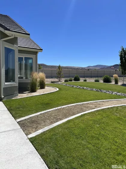 230 Pebble Creek Dr, Sparks, Nevada 89441, 5 Bedrooms Bedrooms, ,4 BathroomsBathrooms,Residential,For Sale,Pebble Creek Dr,240009536