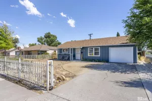 425 I Street, Sparks, Nevada 89431, 3 Bedrooms Bedrooms, ,1 BathroomBathrooms,Residential,For Sale,I Street,240009581