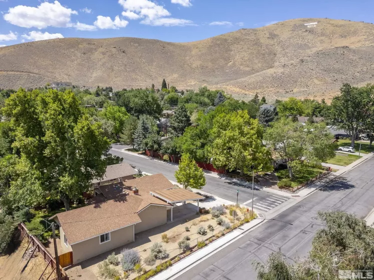 603 Crain, Carson City, Nevada 89703, 3 Bedrooms Bedrooms, ,1 BathroomBathrooms,Residential,For Sale,Crain,240009588