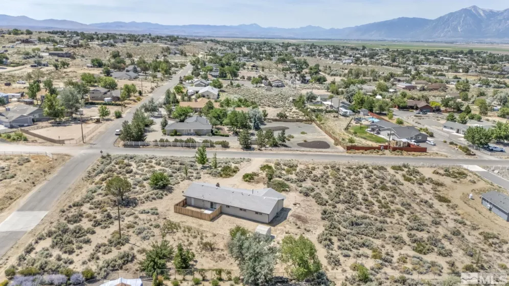 1650 Stephanie Way, Minden, Nevada 89423, 3 Bedrooms Bedrooms, ,2 BathroomsBathrooms,Residential,For Sale,Stephanie Way,240009559