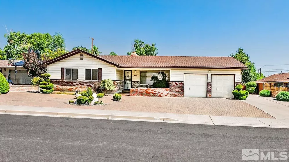 865 Cavanaugh, Reno, Nevada 89509, 3 Bedrooms Bedrooms, ,3 BathroomsBathrooms,Residential,For Sale,Cavanaugh,240009647