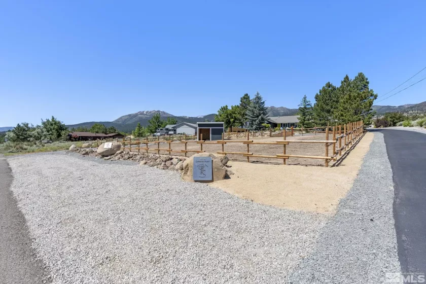 15245 Callahan Rd, Reno, Nevada 89511, 3 Bedrooms Bedrooms, ,2 BathroomsBathrooms,Residential,For Sale,Callahan Rd,230008571