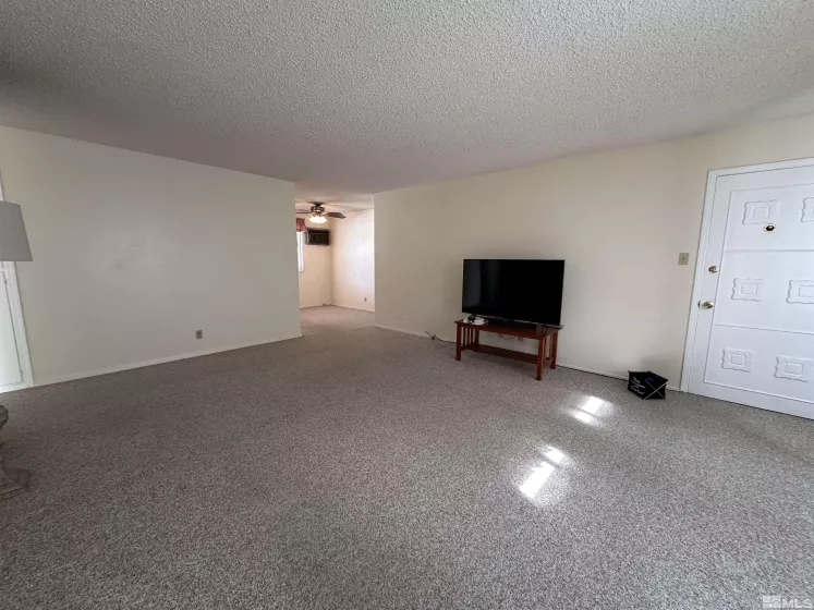 1940 4th Street #24, Sparks, Nevada 89431, 2 Bedrooms Bedrooms, ,1 BathroomBathrooms,Residential,For Sale,4th Street #24,230012583