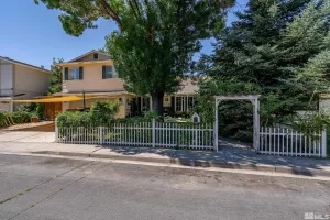 4410 Reggie Rd., Reno, Nevada 89502, 4 Bedrooms Bedrooms, ,3 BathroomsBathrooms,Residential,For Sale,Reggie Rd.,240009743