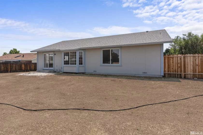 371 Taryn Drive, Sparks, Nevada 89436, 3 Bedrooms Bedrooms, ,2 BathroomsBathrooms,Residential,For Sale,Taryn Drive,240009779