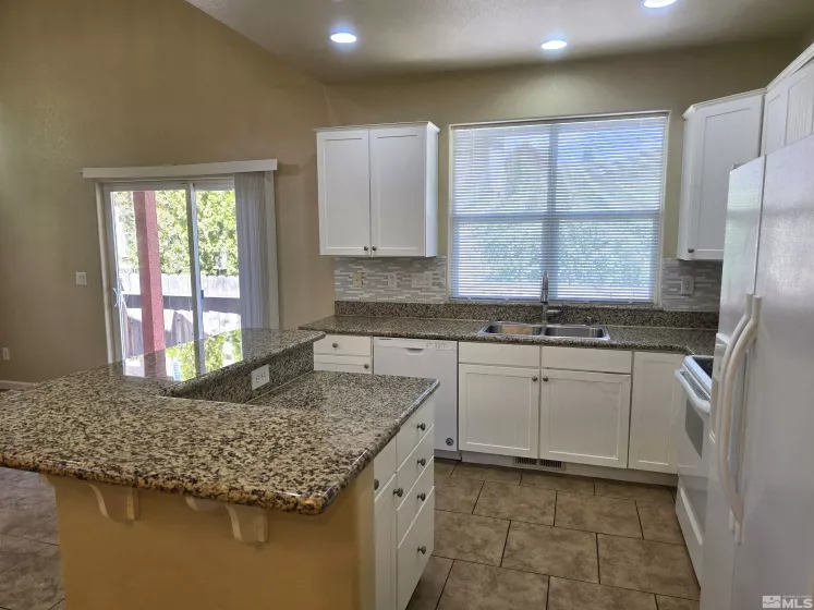 1006 Marble Hills Circle, Sparks, Nevada 89436, 3 Bedrooms Bedrooms, ,2 BathroomsBathrooms,Residential,For Sale,Marble Hills Circle,240009777