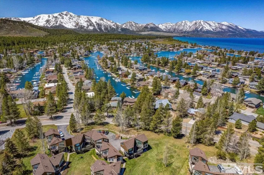 555 Tahoe Keys Blvd, South Lake Tahoe, California 96150, 2 Bedrooms Bedrooms, ,1 BathroomBathrooms,Residential,For Sale,Tahoe Keys Blvd,240005472