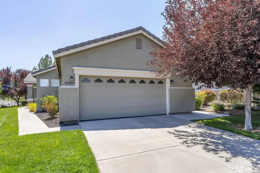 10469 Summershade Lane, Reno, Nevada 89521, 3 Bedrooms Bedrooms, ,2 BathroomsBathrooms,Residential,For Sale,Summershade Lane,240009790